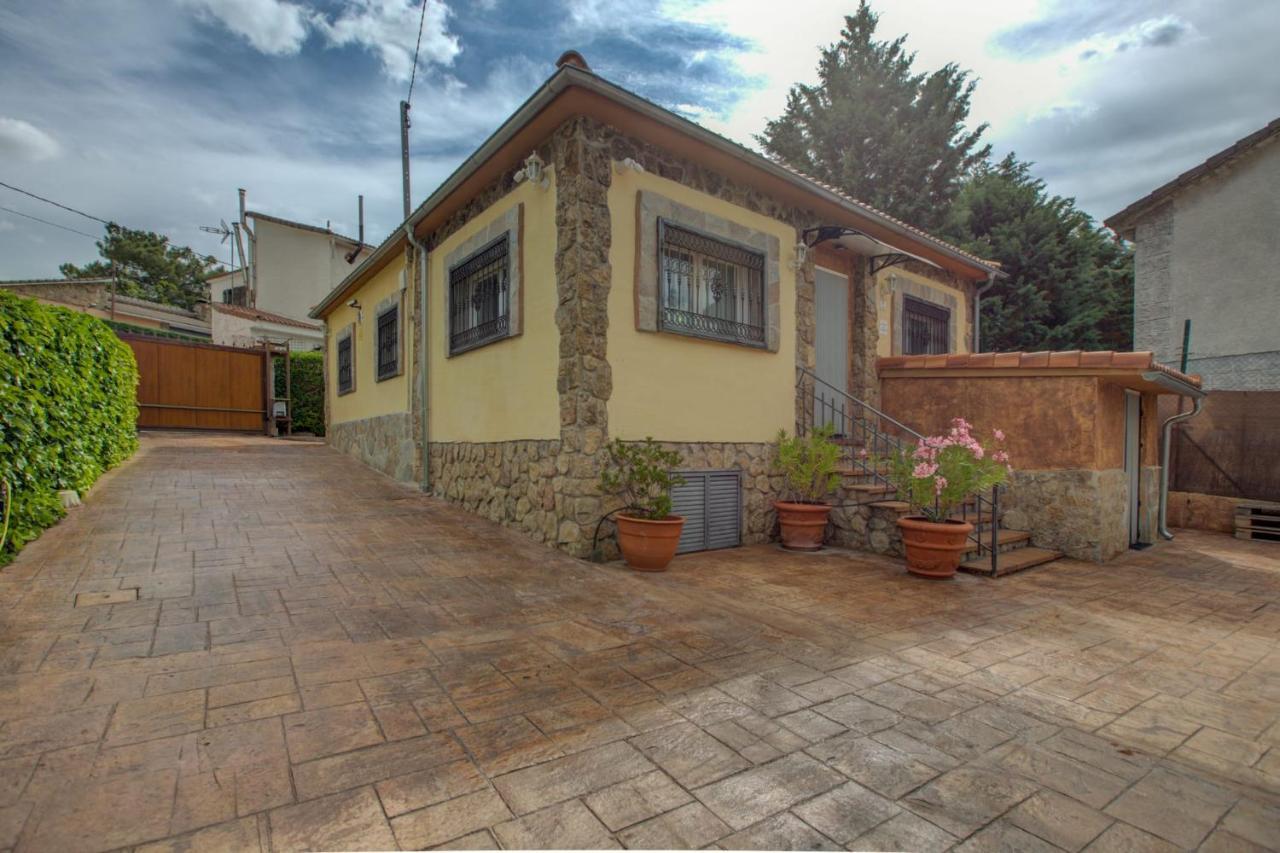 Casa Rural Higueras Santa Maria de la Alameda Exterior photo